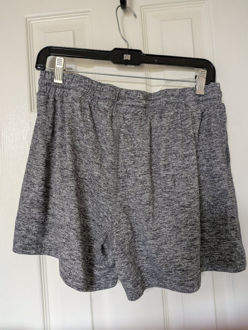 Pacific Trail Gray Heather Cozy Shorts | Size Large - Picture 2 of 3